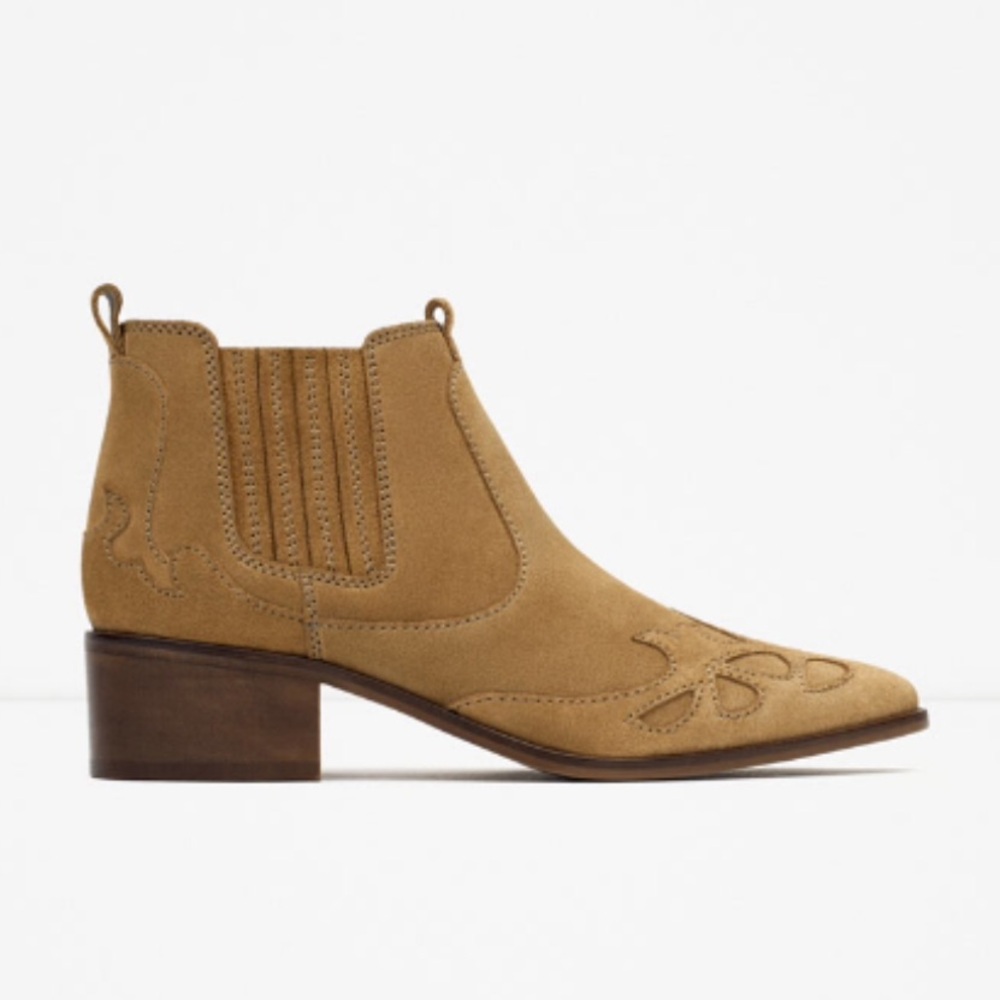 Zara Western Ankle Boots in Mustard Yellow / Leather